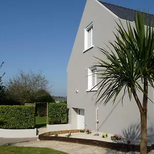 Charmante Maison Vue Vakantiehuis Lestraouen